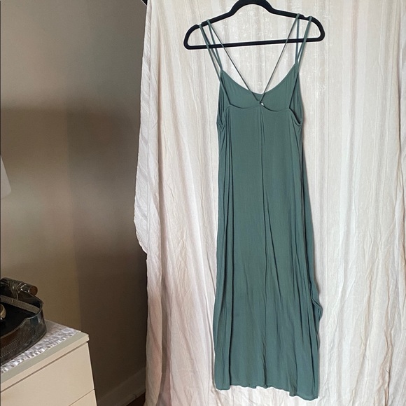 AERIE STRAPPY SLIP DRESS VIBRANT SAGE GREEN SMALL - Picture 7 of 9